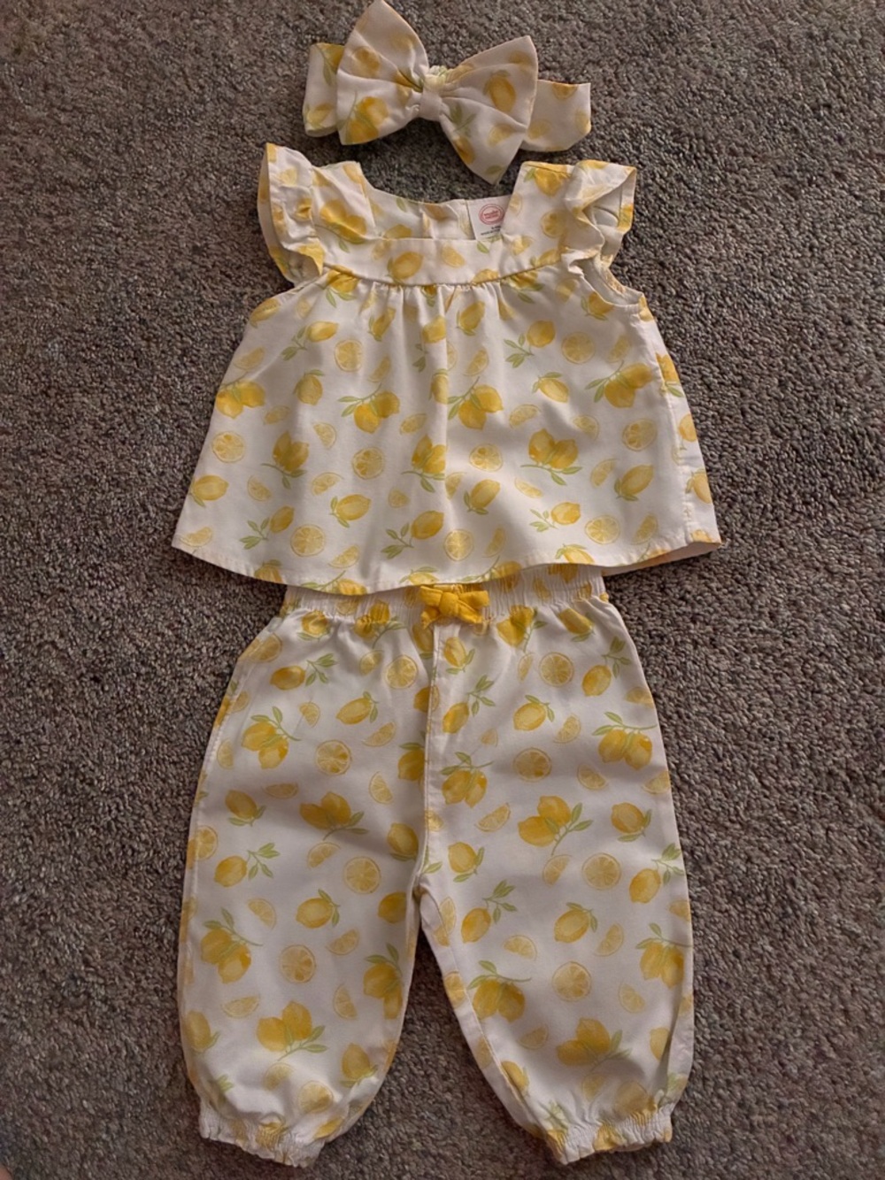 Wonder Nation Yellow Lemon Print Outfit with Matching Bow